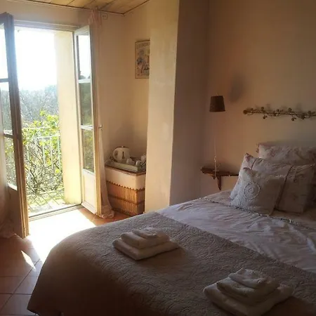 Le Petit Fabre Casa de hóspedes *