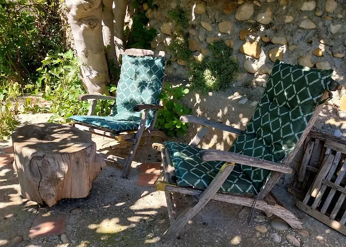 Le Petit Fabre Guest house *